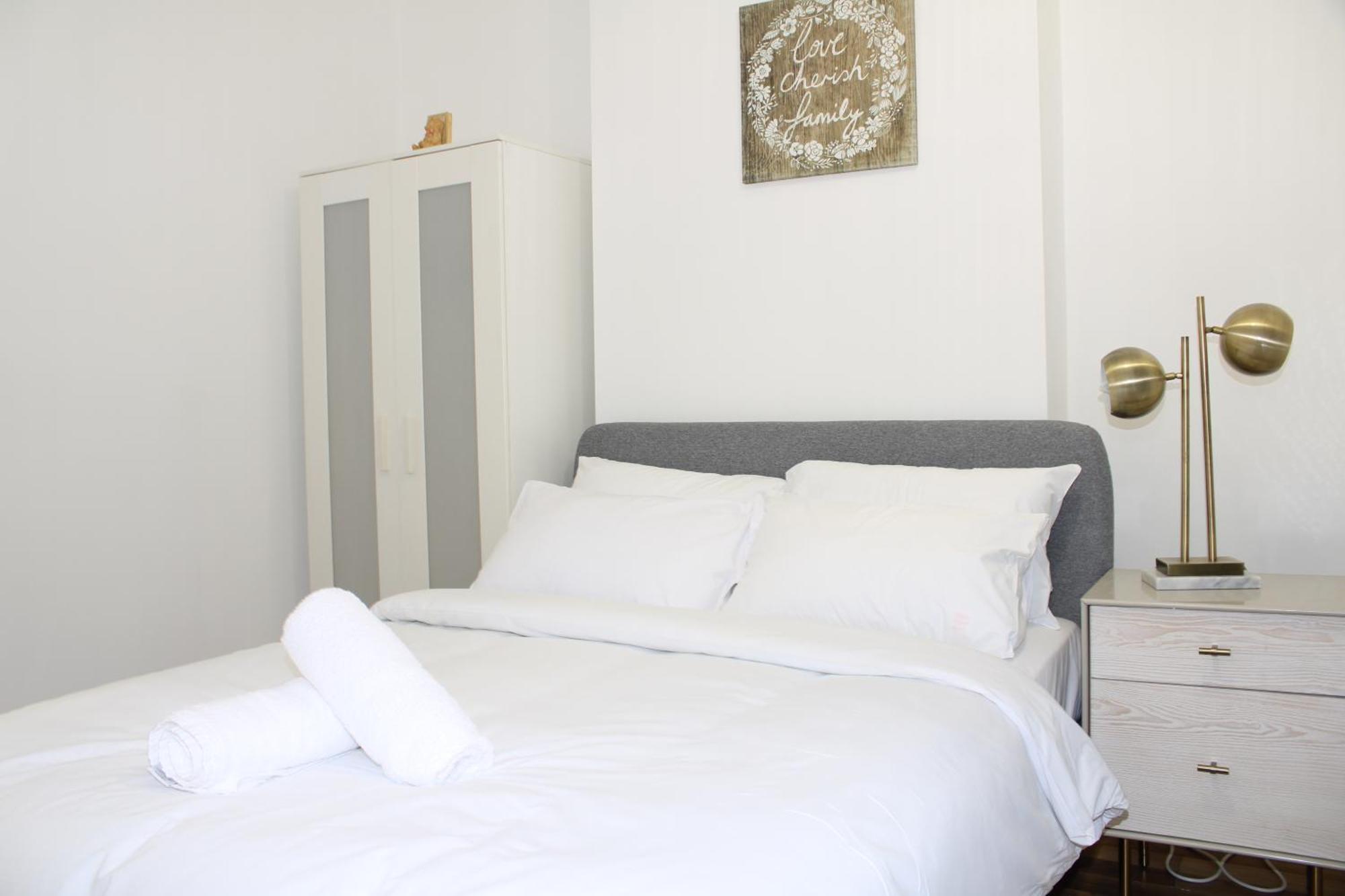 F2S Serviced Apartments 2Bedroom Terrace House With Free Wifi Netflix Suitable For Contractors Walking Distance To Train Station Дарби Екстериор снимка